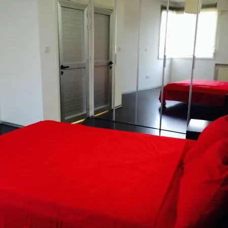 Country house Villa La Superba, 3 Bedroom Villa With Pool Larnaca