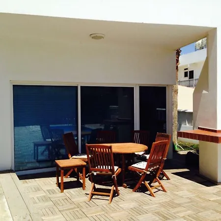 Villa La Superba, 3 Bedroom Villa With Pool منزل ريفي *